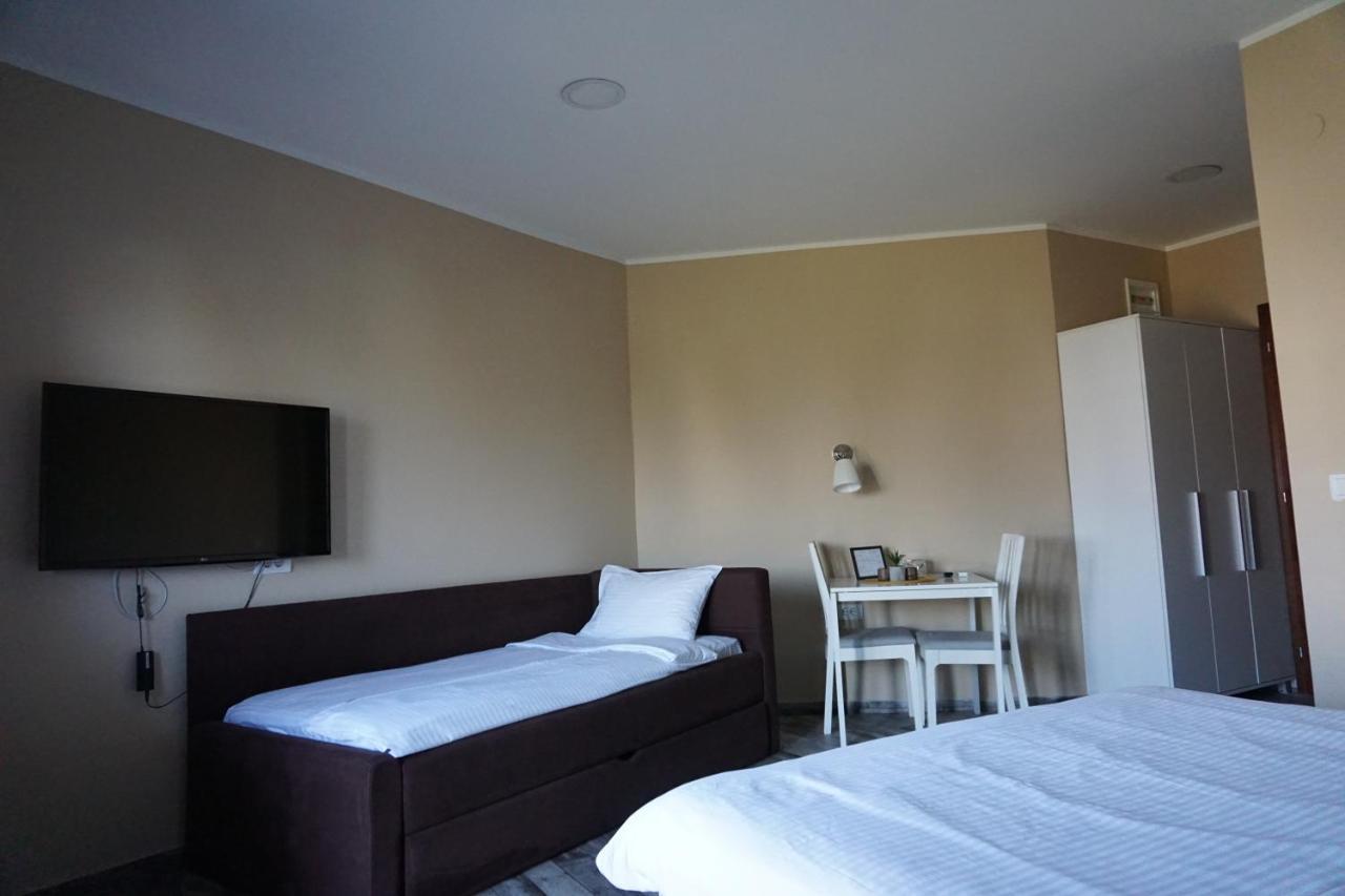 Guesthouse & Restaurant Tekovina สเมเดเรโว ภายนอก รูปภาพ